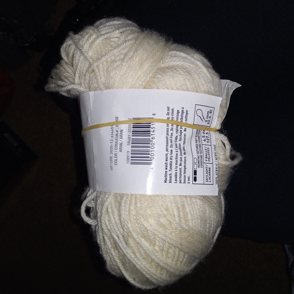 Impeccable yarn - Picture 2 of 2